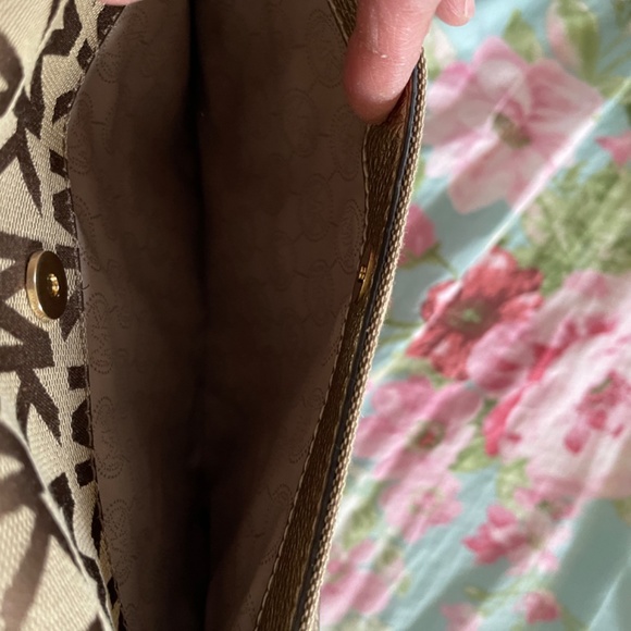 NWT Michael Kors Purse - Picture 7 of 10